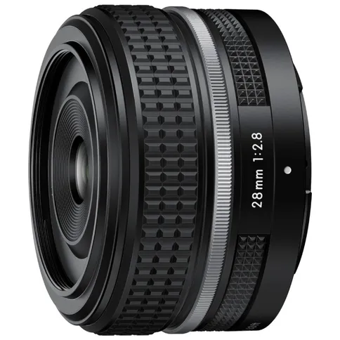 Nikon Z fc Silver/Black + NIKKOR Z 28 mm f/2,8 Special Edition - Imagen 8