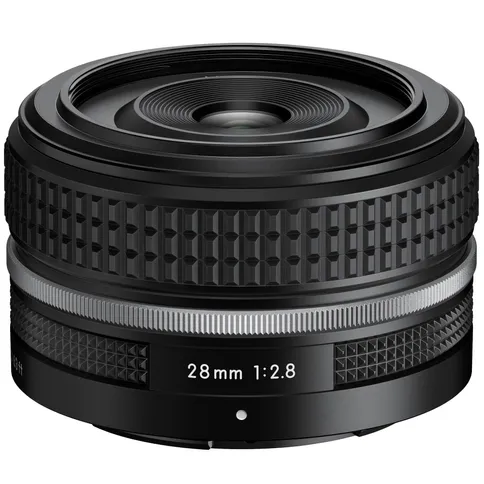 Nikon Z fc Silver/Black + NIKKOR Z 28 mm f/2,8 Special Edition - Imagen 9