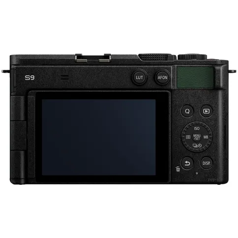 Panasonic Lumix DC-S9 Dark Olive + Lumix S 18-40 mm F/4.5-6.3 - Imagen 3